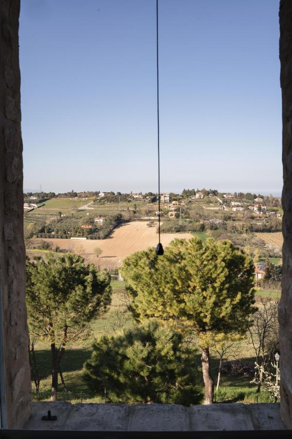 Bed and Breakfast La Trave Montecosaro  Exterior foto